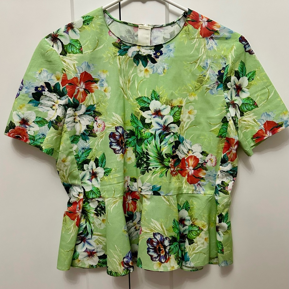 Zara peplum green floral top